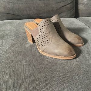 Maurice’s brand shoes.